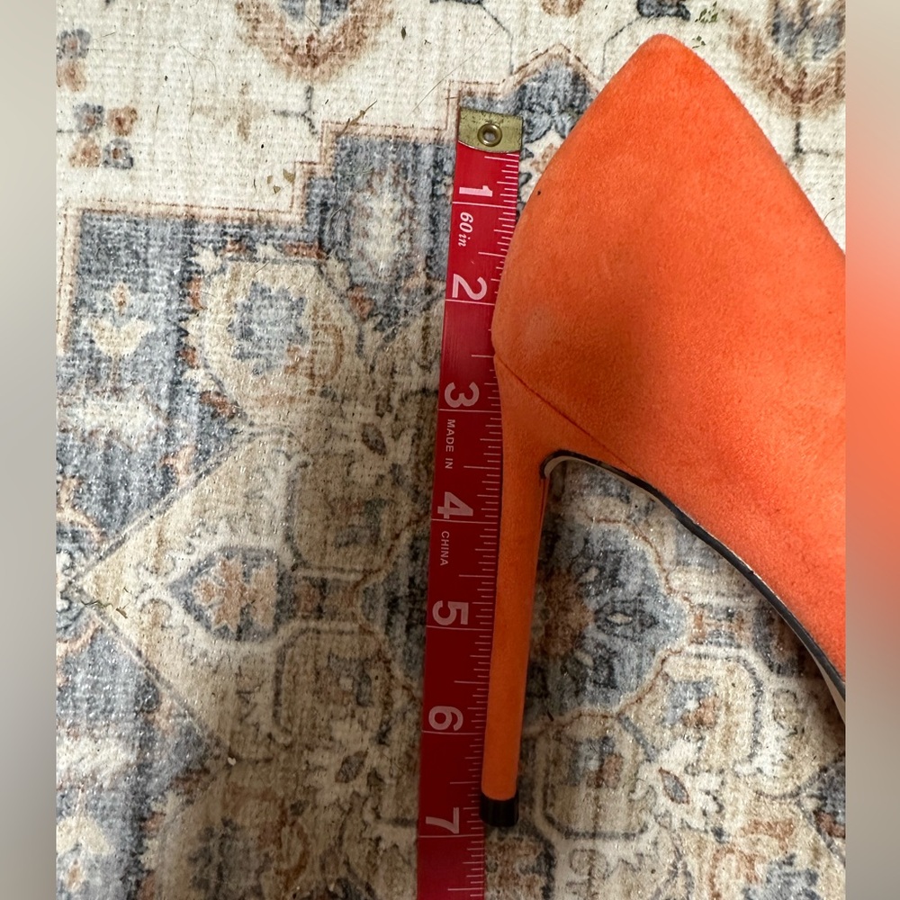 Coral sky high suede-like heels size 8 - Picture 2 of 6